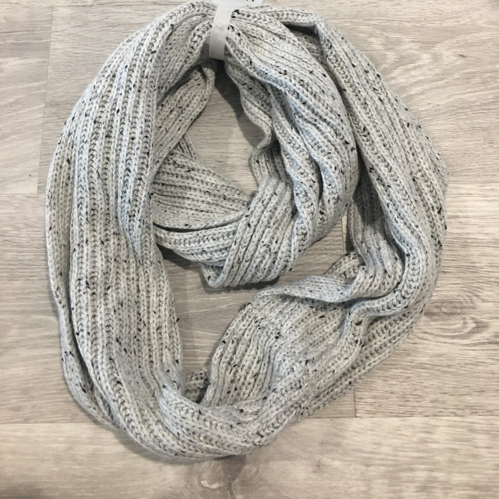 Light grey infinity scarf